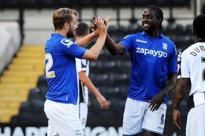 赖特透露曾给贝林发信息支持他：我会确保自己站在你这一边（赖特称曾发信息力挺贝林：我会一直站在你这边）