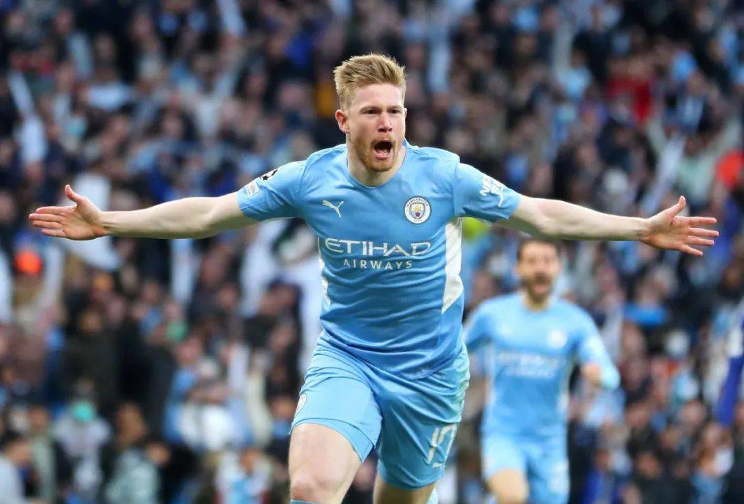 西蒙尼：我们一直在练定位球；现在不考虑前八只考虑奥维耶多（西蒙尼：持续演练定位球；当下不谈前八，只专注奥维耶多）