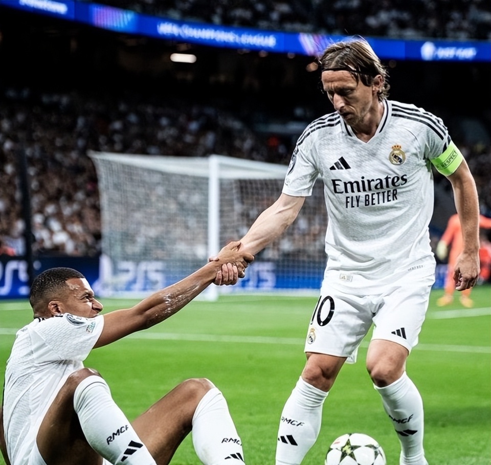 送分小测试：根据职业生涯轨迹，猜猜这是哪位球员？（轻松小测：凭生涯轨迹，你能认出这位球员吗？）